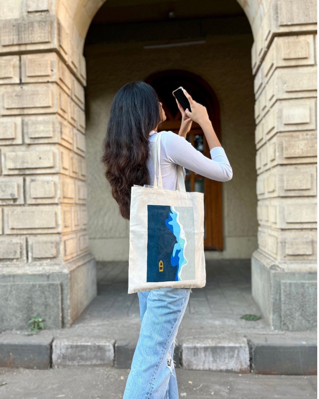 VIVAK Tote Bag